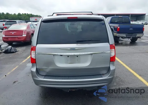 2016 Chrysler Town & Country Touring из США, поврежденный, VIN 2C4RC1BG3GR228962